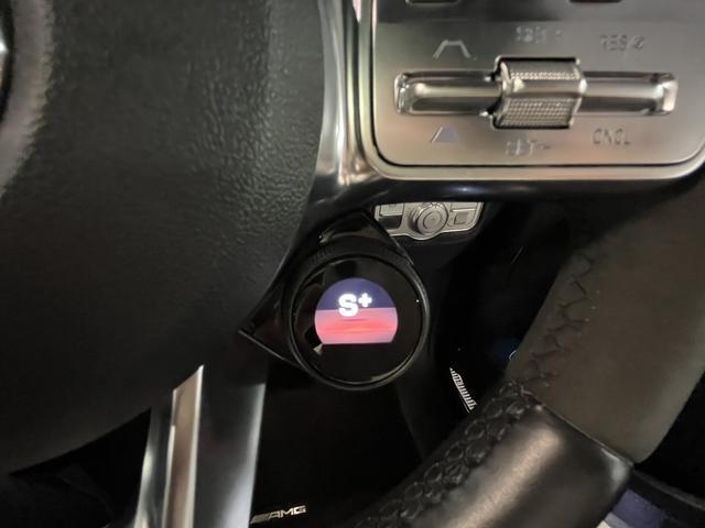 ＧＬＥ ＧＬＥ５３　４マチック＋　認定中古車２年保証　ＡＭＧインテリアカーボンパッケージ　パノラミックスライディングルーフ　ＡＭＧドライブコントロールスイッチ　ＡＭＧスポーツシート　ＡＭＧエグゾーストシステム　２１インチアルミホイール（14枚目）