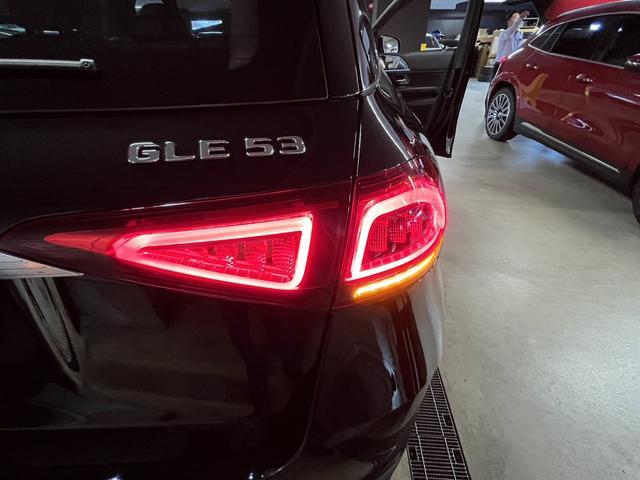 ＧＬＥ ＧＬＥ５３　４マチック＋　認定中古車２年保証　ＡＭＧインテリアカーボンパッケージ　パノラミックスライディングルーフ　ＡＭＧドライブコントロールスイッチ　ＡＭＧスポーツシート　ＡＭＧエグゾーストシステム　２１インチアルミホイール（60枚目）