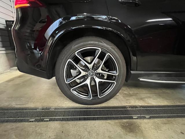 ＧＬＥ ＧＬＥ５３　４マチック＋　認定中古車２年保証　ＡＭＧインテリアカーボンパッケージ　パノラミックスライディングルーフ　ＡＭＧドライブコントロールスイッチ　ＡＭＧスポーツシート　ＡＭＧエグゾーストシステム　２１インチアルミホイール（65枚目）