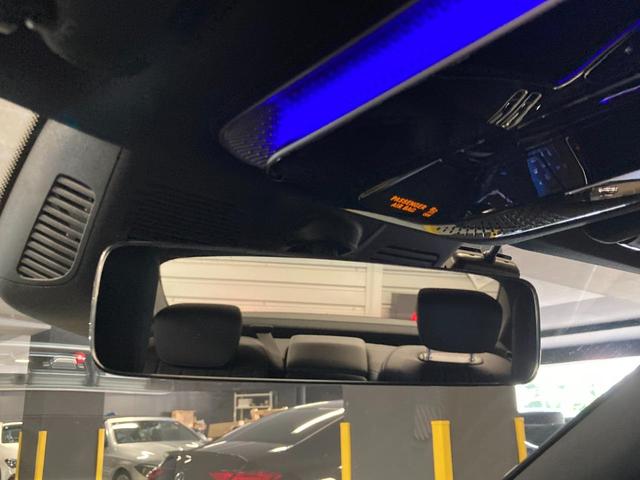 Ｓクラス Ｓ５００　４マチック　ＡＭＧラインパッケージ　認定中古車　左ハンドル　本革シート　３６０度カメラ　シートヒーター　ワイヤレスチャージャー　純正ドライブレコーダー　ＭＢＵＸ　ＥＴＣ　自動追従機能　アンビエントライト　セレナイトグレー　オートライト（32枚目）