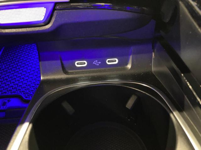 Ｓクラス Ｓ５００　４マチック　ＡＭＧラインパッケージ　認定中古車　左ハンドル　本革シート　３６０度カメラ　シートヒーター　ワイヤレスチャージャー　純正ドライブレコーダー　ＭＢＵＸ　ＥＴＣ　自動追従機能　アンビエントライト　セレナイトグレー　オートライト（39枚目）