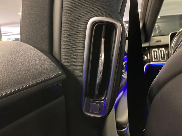 Ｓクラス Ｓ５００　４マチック　ＡＭＧラインパッケージ　認定中古車　左ハンドル　本革シート　３６０度カメラ　シートヒーター　ワイヤレスチャージャー　純正ドライブレコーダー　ＭＢＵＸ　ＥＴＣ　自動追従機能　アンビエントライト　セレナイトグレー　オートライト（47枚目）