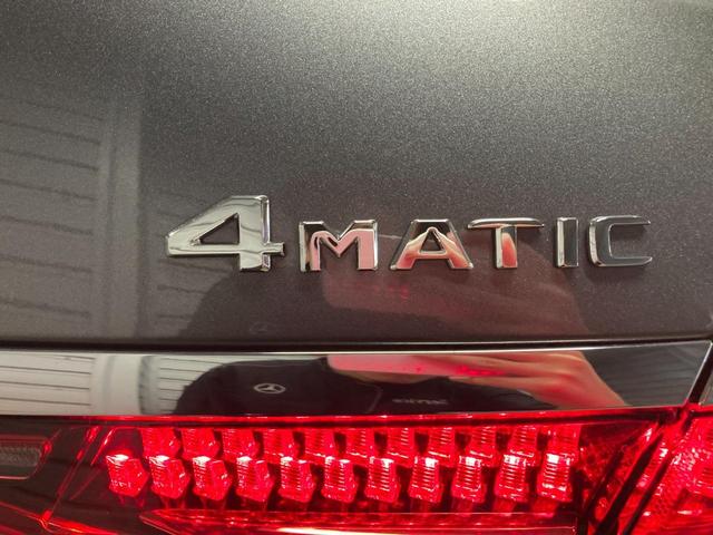 Ｓクラス Ｓ５００　４マチック　ＡＭＧラインパッケージ　認定中古車　左ハンドル　本革シート　３６０度カメラ　シートヒーター　ワイヤレスチャージャー　純正ドライブレコーダー　ＭＢＵＸ　ＥＴＣ　自動追従機能　アンビエントライト　セレナイトグレー　オートライト（60枚目）
