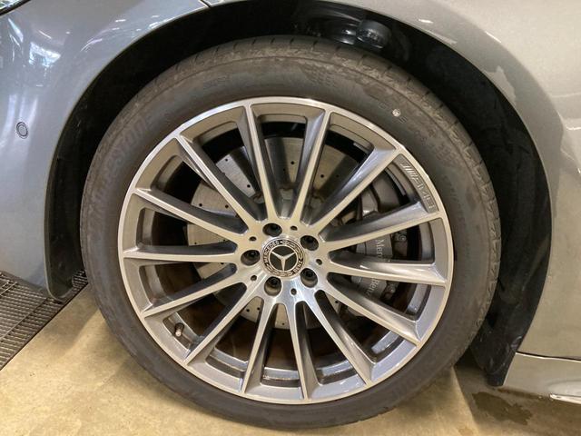 Ｓクラス Ｓ５００　４マチック　ＡＭＧラインパッケージ　認定中古車　左ハンドル　本革シート　３６０度カメラ　シートヒーター　ワイヤレスチャージャー　純正ドライブレコーダー　ＭＢＵＸ　ＥＴＣ　自動追従機能　アンビエントライト　セレナイトグレー　オートライト（69枚目）