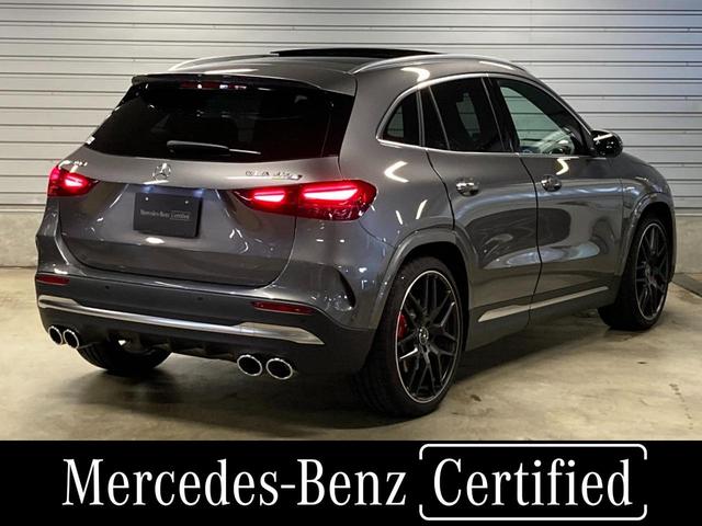 ＧＬＡクラス ＧＬＡ４５　Ｓ　４マチック＋　認定中古車　ヘッドアップディスプレイ　３６０度カメラ　サンルーフ　ロゴプロジェクター　ＡＭＧパフォーマンスシート　シートベンチレーター　シートヒーター　アンビエントライト　純正ドラレコ　ＭＢＵＸ（4枚目）