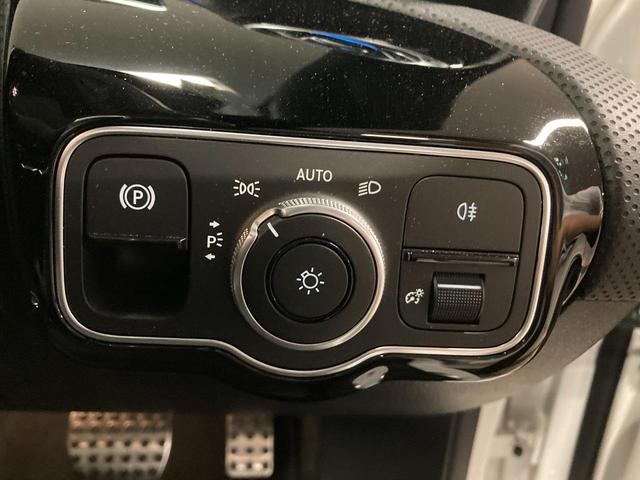 ＣＬＡクラス シューティングブレーク ＣＬＡ２００ｄ　シューティングブレークＡＭＧラインＰ　認定中古車２年保証　ＡＭＧラインパッケージ　パノラミックスライディングルーフ　マルチビームＬＥＤヘッドライト　スポーティエンジンサウンド　マルチビームＬＥＤヘッドライト　スポーツブレーキシステム（27枚目）