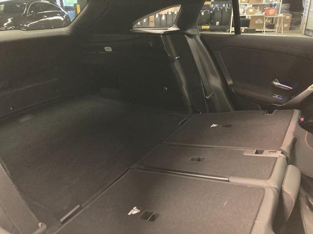 ＣＬＡクラス シューティングブレーク ＣＬＡ２００ｄ　シューティングブレークＡＭＧラインＰ　認定中古車２年保証　ＡＭＧラインパッケージ　パノラミックスライディングルーフ　マルチビームＬＥＤヘッドライト　スポーティエンジンサウンド　マルチビームＬＥＤヘッドライト　スポーツブレーキシステム（30枚目）