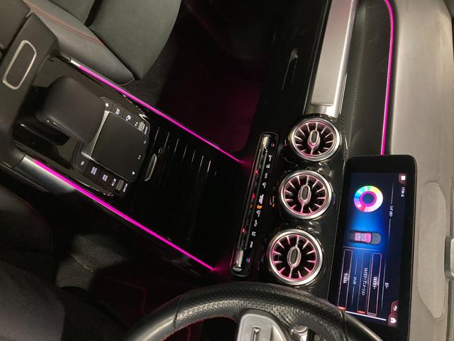 ＧＬＢ ＧＬＢ２００ｄ　ＡＭＧライン　認定中古車　ＡＭＧライン　レザーＤＩＮＡＭＩＣＡシート　アンビエントライト　３６０度カメラ　純正ナビ　ディーゼル車両　電動パワーシート　シートヒーター　ＭＢＵＸ　ＥＴＣ　純正ドラレコ　７人乗リ（40枚目）