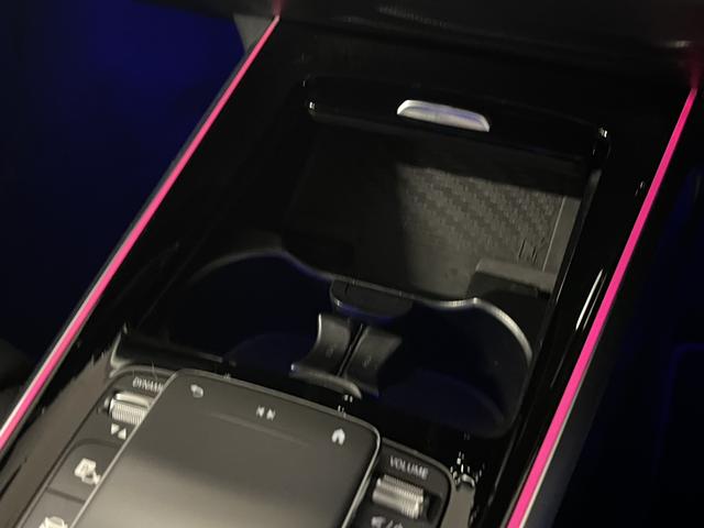 ＧＬＢ ＧＬＢ２００ｄ　４マチック　ＡＭＧラインパッケージ　認定中古車　禁煙車　レーダーセーフティパッケージ　３６０度カメラ　ＡＭＧライン　スポーツシート　スポーツステアリング　アンビエントライト　認定中古車保証　メモリー付きパワーシート　シートヒーター（22枚目）