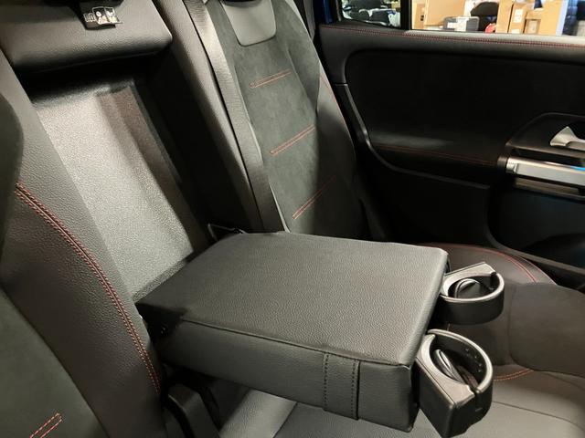 ＧＬＢ ＧＬＢ２００ｄ　４マチック　ＡＭＧラインパッケージ　弊社デモカー　ＡＭＧライン　新車保証継承　ＭＢＵＸ　スペクトラルブルー　前後ドライブレコーダー　レザーダイナミカマイクロカットシート　パワーシート　シートヒーター　ワイヤレスチャージャー　自動トランク（56枚目）