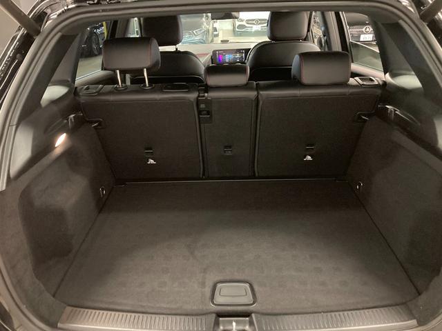 Ｂクラス Ｂ２００ｄ　ＡＭＧライン　認定中古車　禁煙者　レーダーセーフティパッケージ　ＭＢＵＸ　メルセデスミーコネクト　スポーツシート　スポーツステアリング　有償カラー　メモリー付きパワーシート　シートヒーター　ブラインドスポットアシス（11枚目）