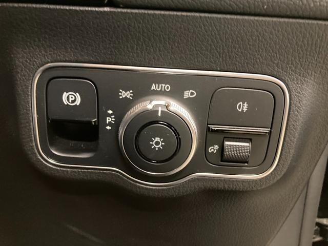 Ｂクラス Ｂ２００ｄ　ＡＭＧライン　認定中古車　禁煙者　レーダーセーフティパッケージ　ＭＢＵＸ　メルセデスミーコネクト　スポーツシート　スポーツステアリング　有償カラー　メモリー付きパワーシート　シートヒーター　ブラインドスポットアシス（15枚目）