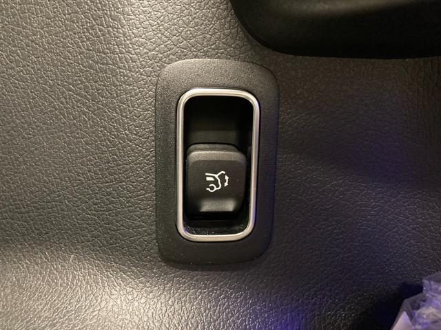 Ｂクラス Ｂ２００ｄ　ＡＭＧライン　認定中古車　禁煙者　レーダーセーフティパッケージ　ＭＢＵＸ　メルセデスミーコネクト　スポーツシート　スポーツステアリング　有償カラー　メモリー付きパワーシート　シートヒーター　ブラインドスポットアシス（20枚目）