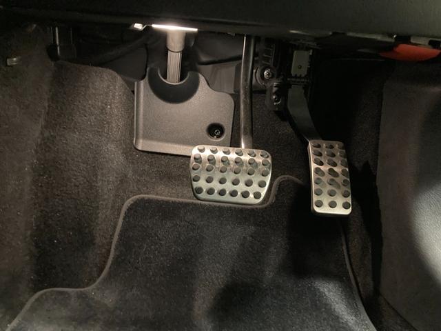 Ｂクラス Ｂ２００ｄ　ＡＭＧライン　認定中古車　禁煙者　レーダーセーフティパッケージ　ＭＢＵＸ　メルセデスミーコネクト　スポーツシート　スポーツステアリング　有償カラー　メモリー付きパワーシート　シートヒーター　ブラインドスポットアシス（21枚目）