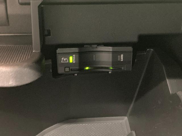 Ｂクラス Ｂ２００ｄ　ＡＭＧライン　認定中古車　禁煙者　レーダーセーフティパッケージ　ＭＢＵＸ　メルセデスミーコネクト　スポーツシート　スポーツステアリング　有償カラー　メモリー付きパワーシート　シートヒーター　ブラインドスポットアシス（39枚目）