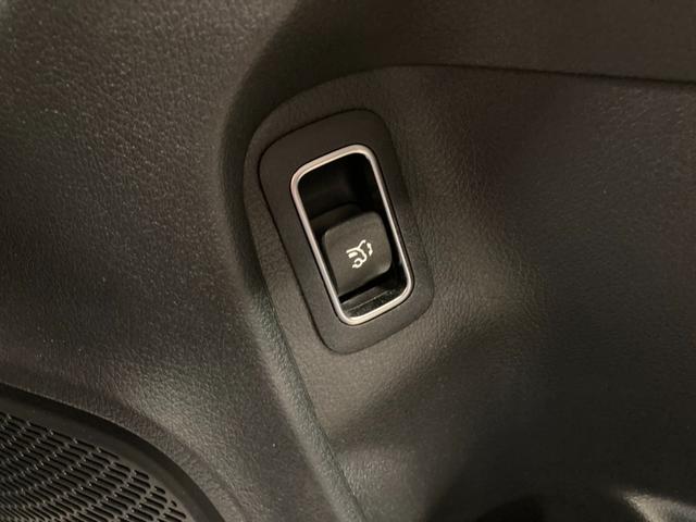 CLAクラス シューティングブレーク CLA200d シューティングブレークAMGラインP 新車保証継承 認定中古車 デモカー AMGラインパッケージ 360°カメラ メモリー付きパワーシート ブラインドスポットアシスト スペクトラルブルー(有償カラー) レーンキープアシスト(26枚目)