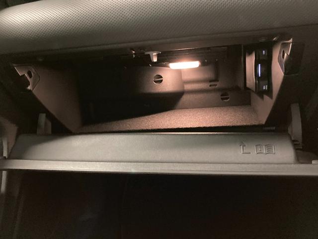 CLAクラス シューティングブレーク CLA200d シューティングブレークAMGラインP 新車保証継承 認定中古車 デモカー AMGラインパッケージ 360°カメラ メモリー付きパワーシート ブラインドスポットアシスト スペクトラルブルー(有償カラー) レーンキープアシスト(42枚目)