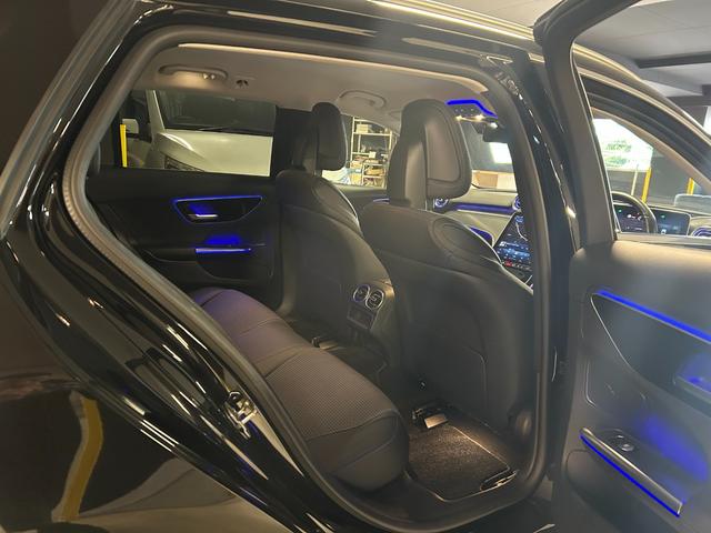 Cクラスステーションワゴン C200ステーションワゴン アバンギャルド 認定中古車保証付き 360°カメラシステム MBUXARナビ ドライブレコーダー アクティブレーンキーピングアシスト アクティブレーンチェンジングアシスト アンビエントライト メモリー付きパワーシート(10枚目)
