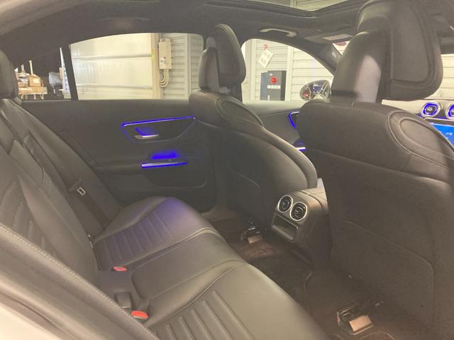 Cクラス C200 4マチックアバンギャルド AMGライン 新車保証継続 認定中古車 デモカー AMGラインパッケージ 360°カメラシステム  サンルーフ 4輪駆動 ヘッドアップディスプレイ オパリスホワイト(有償カラー) メモリー付きパワーシート(40枚目)