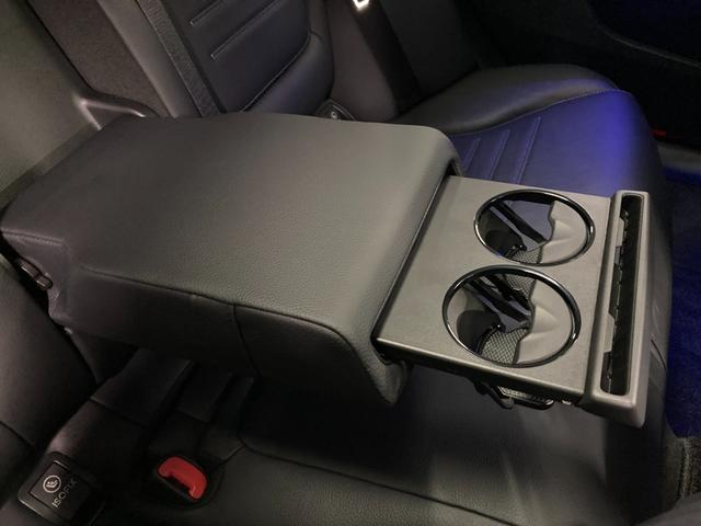 Cクラス C200 4マチックアバンギャルド AMGライン 新車保証継続 認定中古車 デモカー AMGラインパッケージ 360°カメラシステム  サンルーフ 4輪駆動 ヘッドアップディスプレイ オパリスホワイト(有償カラー) メモリー付きパワーシート(47枚目)