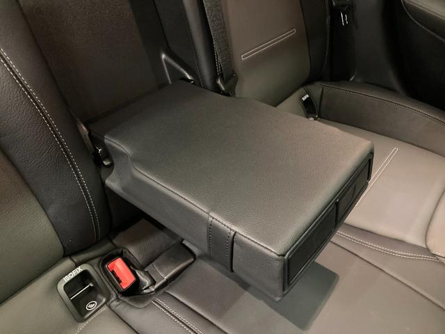 Aクラスセダン A200dセダンAMGレザエクスクルーシブパッケージ 認定中古車 デモカー AMGラインパッケージ 360°カメラシステム サンルーム ヘッドアップディスプレ ブランドロゴプロジェクター コスモスブラック(有償カラー) シートヒーター(11枚目)