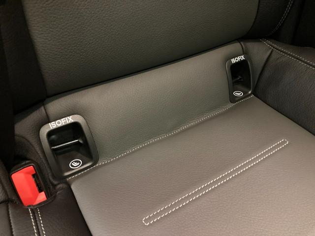 Aクラスセダン A200dセダンAMGレザエクスクルーシブパッケージ 認定中古車 デモカー AMGラインパッケージ 360°カメラシステム サンルーム ヘッドアップディスプレ ブランドロゴプロジェクター コスモスブラック(有償カラー) シートヒーター(13枚目)