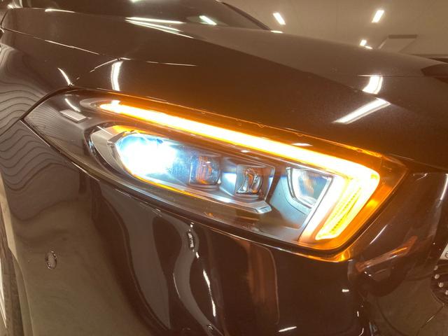 Aクラスセダン A200dセダンAMGレザエクスクルーシブパッケージ 認定中古車 デモカー AMGラインパッケージ 360°カメラシステム サンルーム ヘッドアップディスプレ ブランドロゴプロジェクター コスモスブラック(有償カラー) シートヒーター(54枚目)