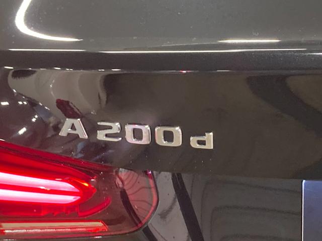 Aクラスセダン A200dセダンAMGレザエクスクルーシブパッケージ 認定中古車 デモカー AMGラインパッケージ 360°カメラシステム サンルーム ヘッドアップディスプレ ブランドロゴプロジェクター コスモスブラック(有償カラー) シートヒーター(58枚目)
