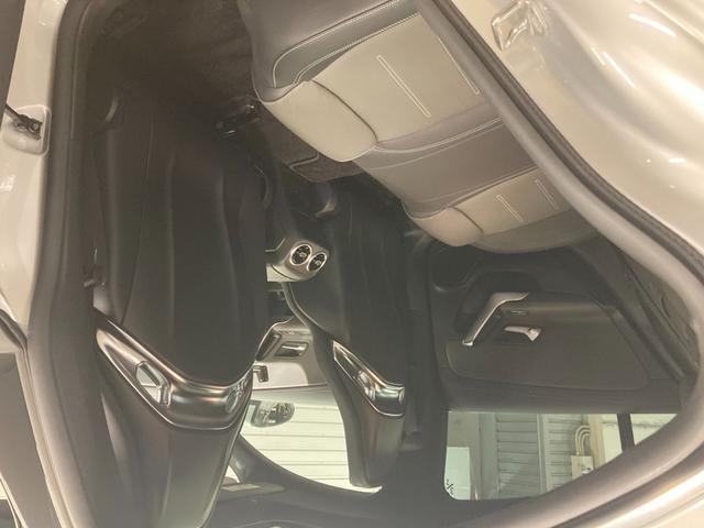 ＣＬＡクラス ＣＬＡ３５　４マチック（8枚目）