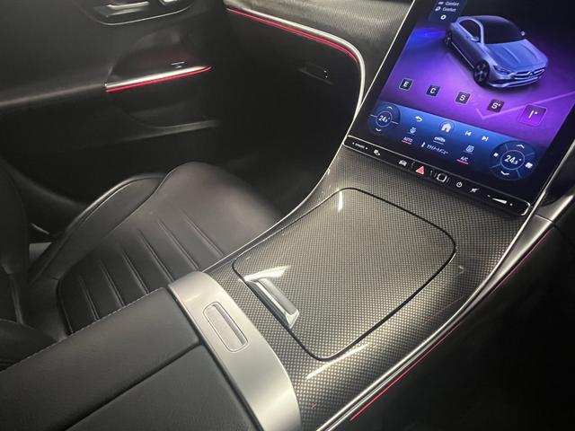 Ｃクラス Ｃ２００アバンギャルド　ＡＭＧラインパッケージ　認定中古車２年保証　レザーエクスクルーシブパッケージ　ＡＭＧラインパッケージ　レーダーセーフティパッケージ　３６０°カメラシステム　アップルカープレイ　メモリー付きパワーシート（10枚目）