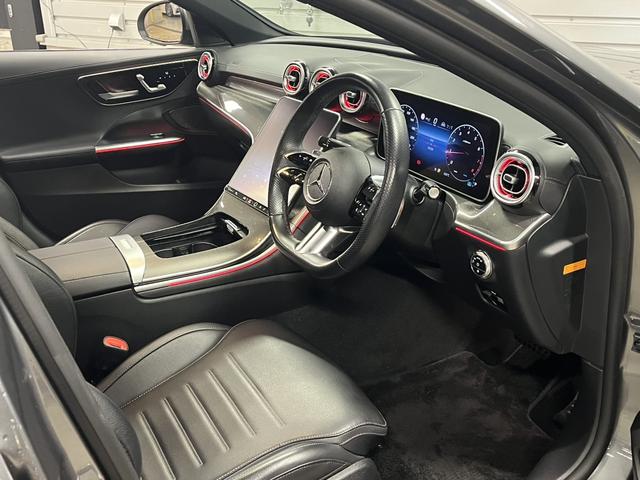 Ｃクラス Ｃ２００アバンギャルド　ＡＭＧラインパッケージ　認定中古車２年保証　レザーエクスクルーシブパッケージ　ＡＭＧラインパッケージ　レーダーセーフティパッケージ　３６０°カメラシステム　アップルカープレイ　メモリー付きパワーシート（12枚目）