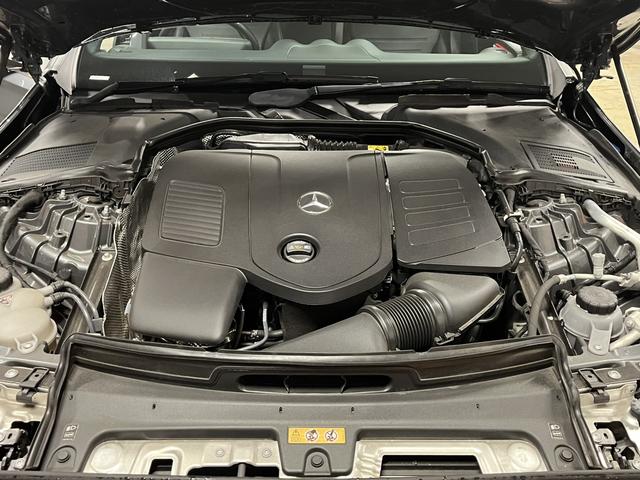 Ｃクラス Ｃ２００アバンギャルド　ＡＭＧラインパッケージ　認定中古車２年保証　レザーエクスクルーシブパッケージ　ＡＭＧラインパッケージ　レーダーセーフティパッケージ　３６０°カメラシステム　アップルカープレイ　メモリー付きパワーシート（13枚目）