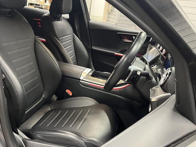 Ｃクラス Ｃ２００アバンギャルド　ＡＭＧラインパッケージ　認定中古車２年保証　レザーエクスクルーシブパッケージ　ＡＭＧラインパッケージ　レーダーセーフティパッケージ　３６０°カメラシステム　アップルカープレイ　メモリー付きパワーシート（66枚目）