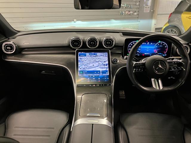 Cクラス C200アバンギャルド AMGラインパッケージ 認定中古車 レーダーセーフティPKG AMGライン レザーエクスクルーシブPKG パノラマ オパリスホワイト MBUX ヘッドアップディスプレイ 360度カメラ 自動開閉トランク ワイヤレスチャージャ(5枚目)