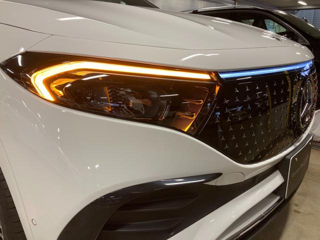 ＥＱＡ ＥＱＡ２５０＋　ＡＭＧラインパッケージ　新車保証継承　弊社デモカー　３６０°カメラ　ワイヤレスチャージャー　フットトランクオープナー　メモリー付きパワーシート　シートヒーター　アンビエントライト（６４色）　純正前後ドライブレコーダー（53枚目）