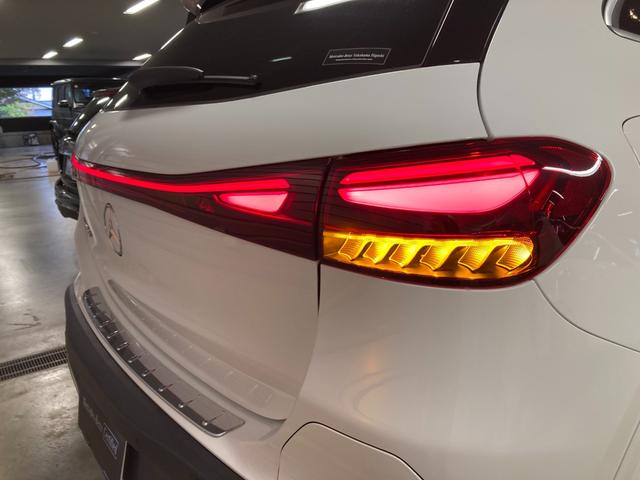 ＥＱＡ ＥＱＡ２５０＋　ＡＭＧラインパッケージ　新車保証継承　弊社デモカー　３６０°カメラ　ワイヤレスチャージャー　フットトランクオープナー　メモリー付きパワーシート　シートヒーター　アンビエントライト（６４色）　純正前後ドライブレコーダー（57枚目）