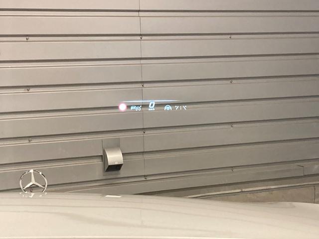 Sクラス S500 4マチック AMGラインパッケージ パノラミックスライディングルーフ シートベンチレーター シートヒーター アンビエントライト シエナブラウン本革シート ブルメスター 360度カメラ ヘッドアップディスプレイ 純正ドライブレコーダー(11枚目)