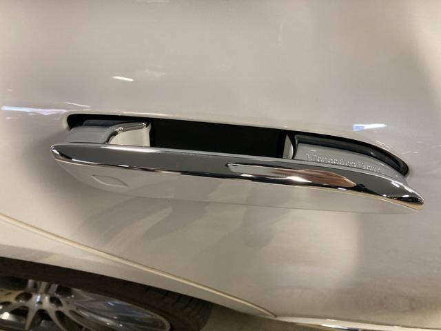 Sクラス S500 4マチック AMGラインパッケージ パノラミックスライディングルーフ シートベンチレーター シートヒーター アンビエントライト シエナブラウン本革シート ブルメスター 360度カメラ ヘッドアップディスプレイ 純正ドライブレコーダー(53枚目)