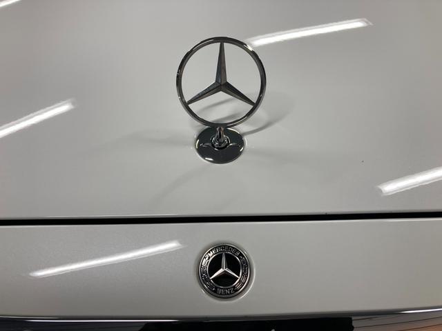 Sクラス S500 4マチック AMGラインパッケージ パノラミックスライディングルーフ シートベンチレーター シートヒーター アンビエントライト シエナブラウン本革シート ブルメスター 360度カメラ ヘッドアップディスプレイ 純正ドライブレコーダー(54枚目)