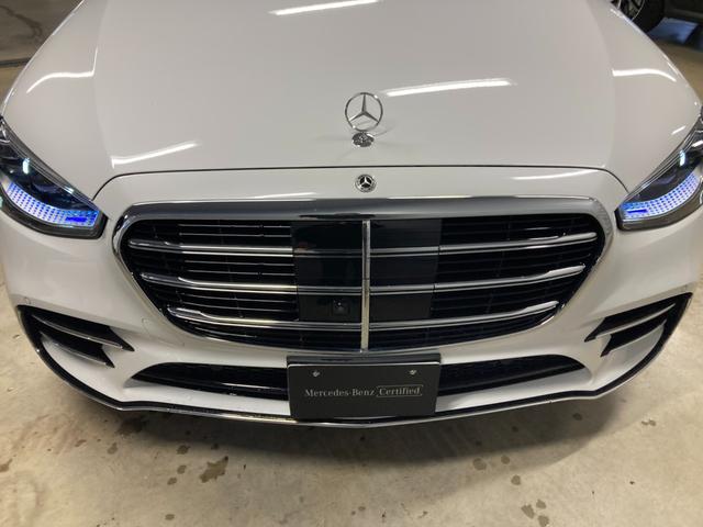Sクラス S500 4マチック AMGラインパッケージ パノラミックスライディングルーフ シートベンチレーター シートヒーター アンビエントライト シエナブラウン本革シート ブルメスター 360度カメラ ヘッドアップディスプレイ 純正ドライブレコーダー(55枚目)