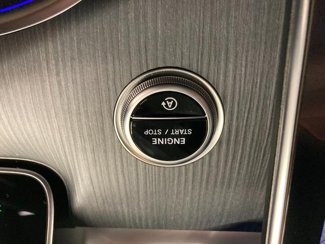 Cクラス C200 スポーツ(18枚目)