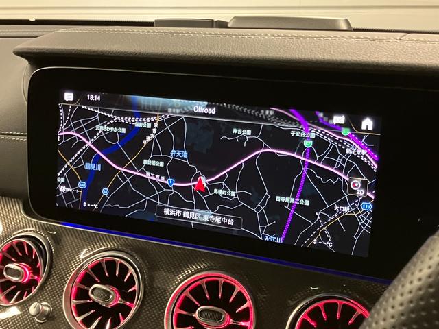 総在庫で６００台ほどの取り扱いがございます。ＮＥＴに掲載のない車両でも、当社デモカー使用の車両やメーカーで使用していた車両などもご紹介ができます。新型モデルもお気軽にお問合せ下さいませ。