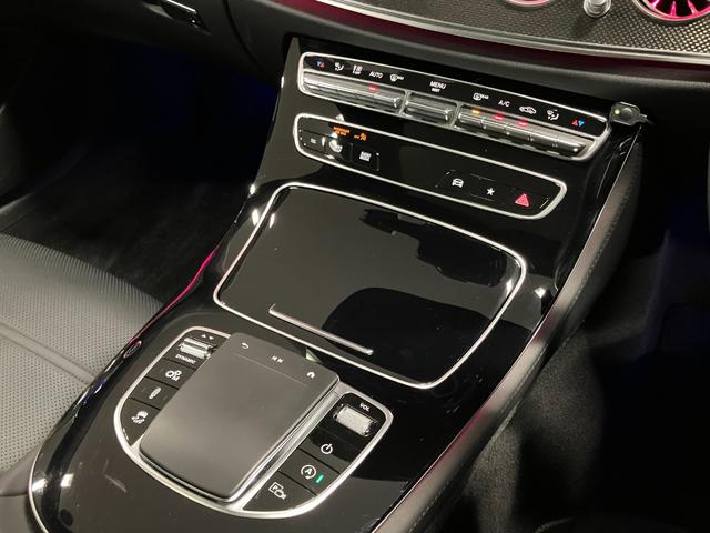 「シャーシは、エンジンよりも早く。」このことは、メルセデスが単なるエンジンのパワーだけを追い求めていない証拠です。シャーシの性能がお車の根幹なのです。