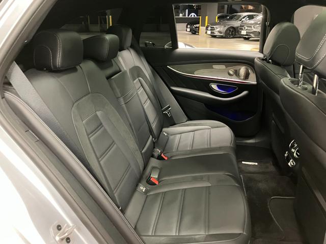 総在庫で６００台ほどの取り扱いがございます。ＮＥＴに掲載のない車両でも、当社デモカー使用の車両やメーカーで使用していた車両などもご紹介ができます。新型モデルもお気軽にお問合せ下さいませ。