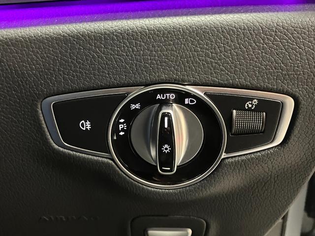 新社屋となり、潤沢な在庫数を保有。屋根付き駐車場のため、雨の日でもお気軽にお立ち寄りくださいませ。無料通話からお電話いただければご要望を元に最適なご提案をいたします。