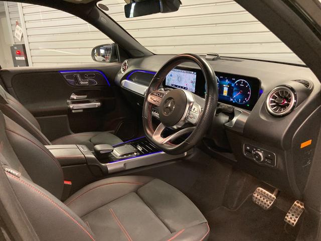 GLB GLB200d 4マチック AMGラインパッケージ 認定中古車保証付き AMGライン 360°カメラシステム 3列目シート ルーフレール デジタルコックピットディスプレイ フットトランクオープナー アンビエントライト(64色) ワイヤレスチャージング(6枚目)