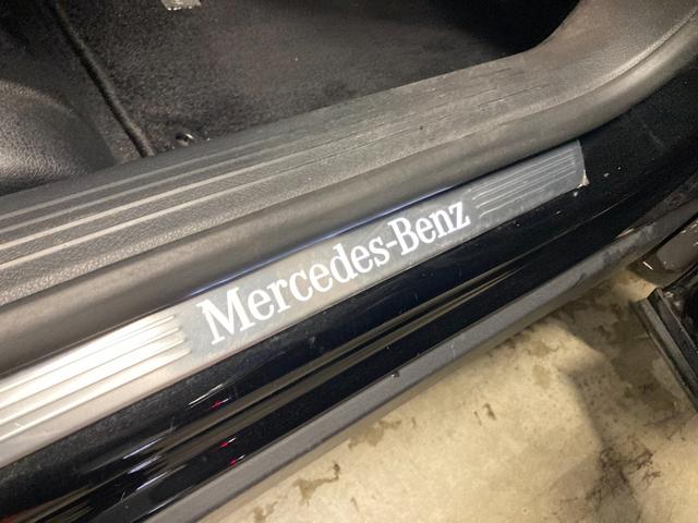 GLB GLB200d 4マチック AMGラインパッケージ 認定中古車保証付き AMGライン 360°カメラシステム 3列目シート ルーフレール デジタルコックピットディスプレイ フットトランクオープナー アンビエントライト(64色) ワイヤレスチャージング(26枚目)