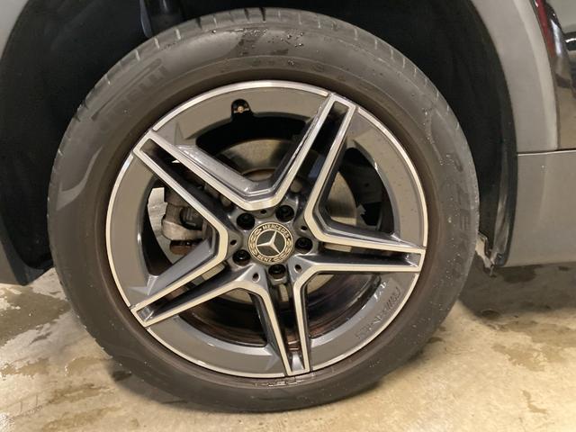 GLB GLB200d 4マチック AMGラインパッケージ 認定中古車保証付き AMGライン 360°カメラシステム 3列目シート ルーフレール デジタルコックピットディスプレイ フットトランクオープナー アンビエントライト(64色) ワイヤレスチャージング(69枚目)
