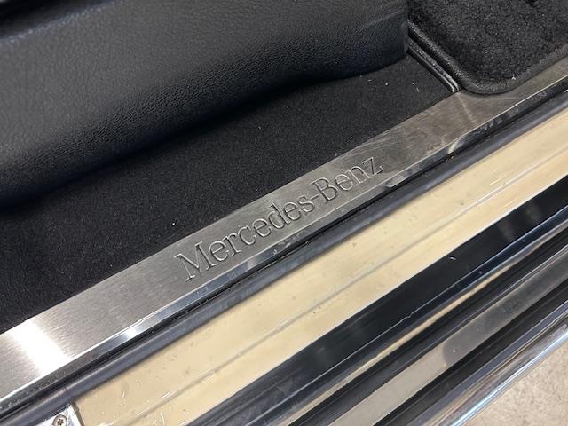 Gクラス G350d ヘリテージエディション 認定中古車 ライトアイボリー ディストロニック ブラインドスポット 18インチ専用AW ナイトPKG 本革シート サンルーフ 前席・後席シートヒーター 前席パワーシート センターコンソール専用プレート(51枚目)