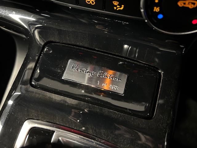 Gクラス G350d ヘリテージエディション 認定中古車 ライトアイボリー ディストロニック ブラインドスポット 18インチ専用AW ナイトPKG 本革シート サンルーフ 前席・後席シートヒーター 前席パワーシート センターコンソール専用プレート(57枚目)